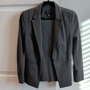 Halogen Charcoal Women's Suit 2 Petite